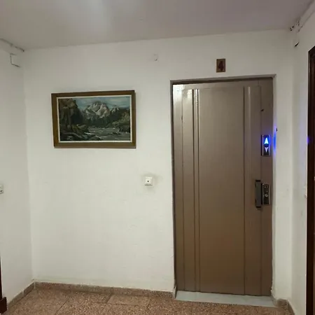 Privada Bano Compartido 3*
